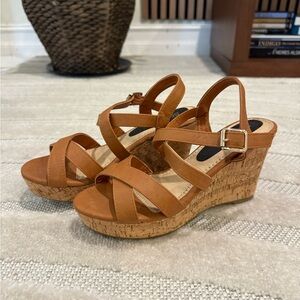 Elegant Tan Wedge Sandals